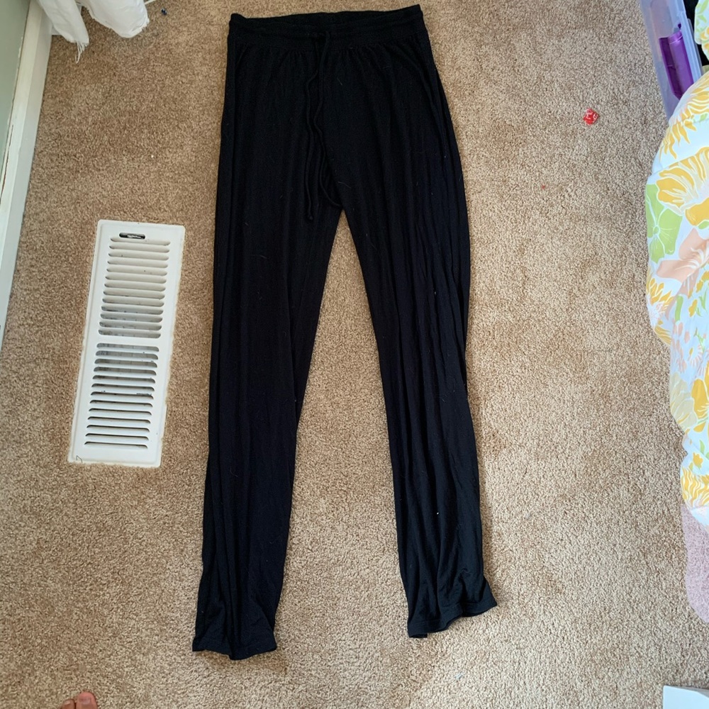 Black flowy pants